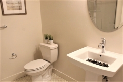 Upstaris-Bathroom