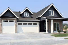 Front-House