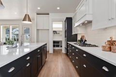 14-Kitchen