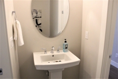 Powder-Room