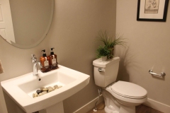 Powder-Room